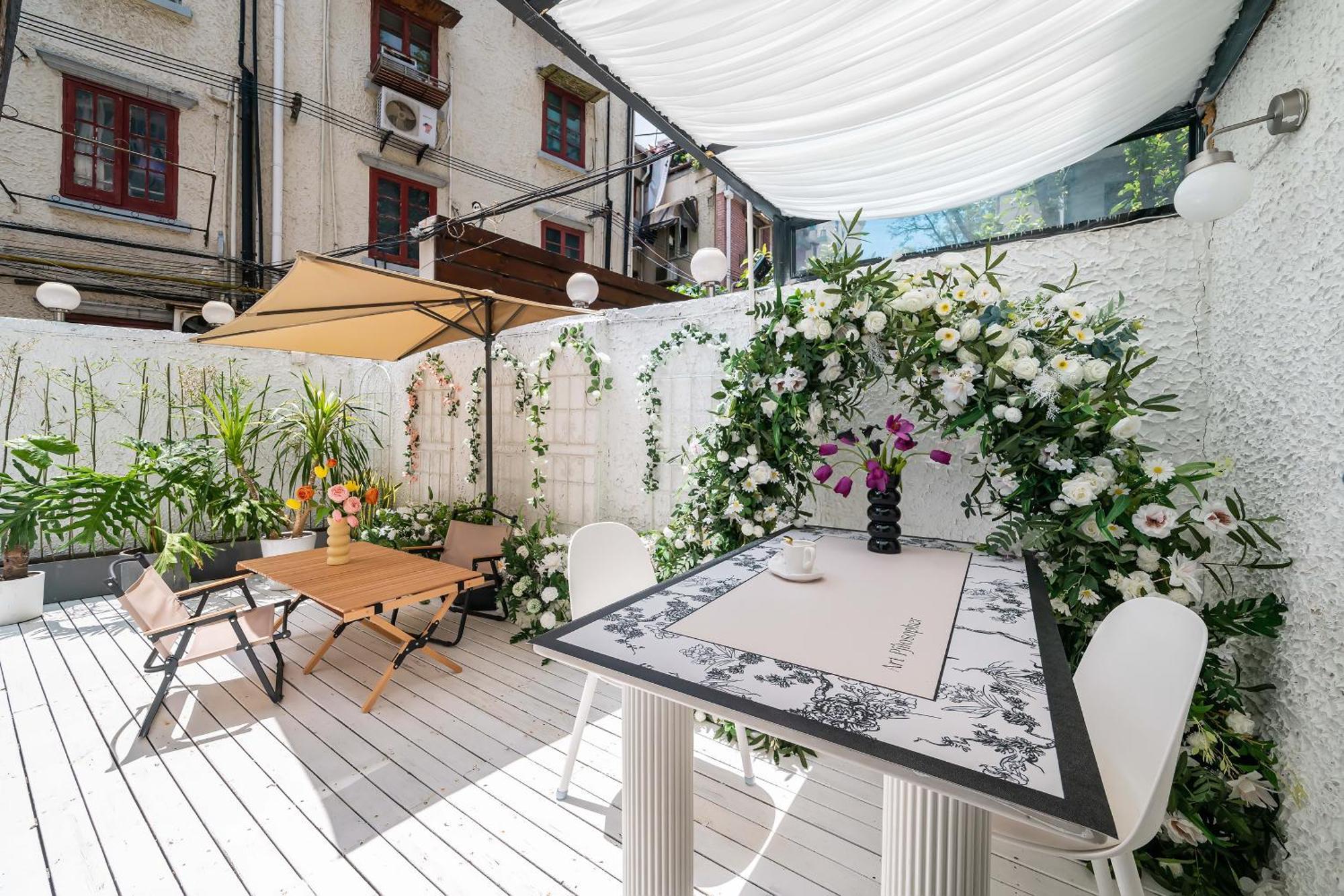 Xizhi & Private Garden *